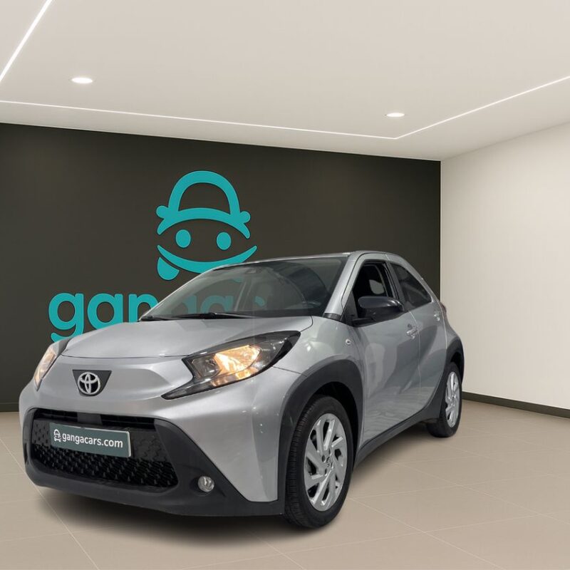 Toyota Aygo X Cross 1.0 VVT-I 72CV Play G6385
